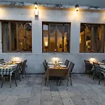 Peristil Hotel