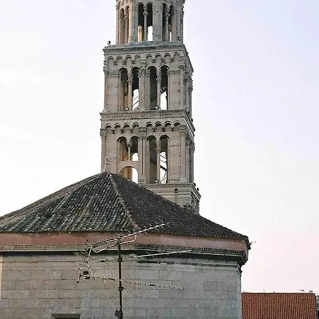 Peristil Hotel