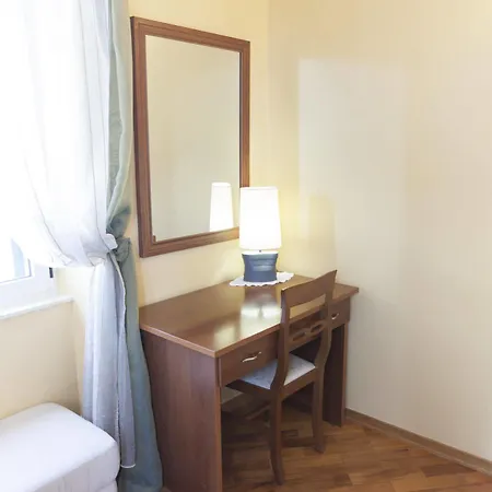 Hotel Peristil 3*
