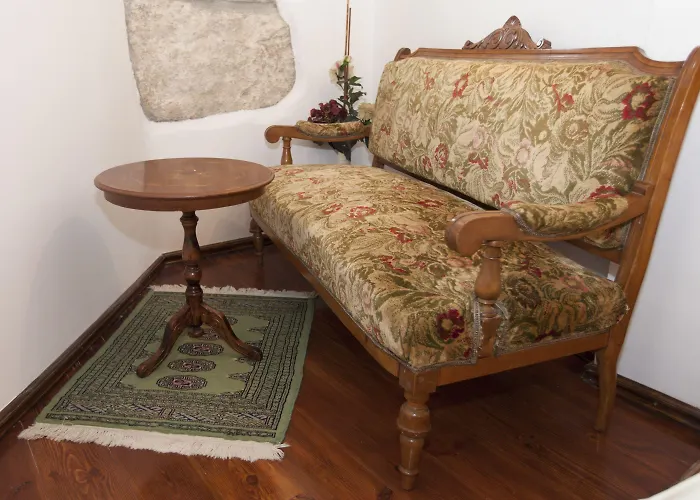 Peristil Готель 3*