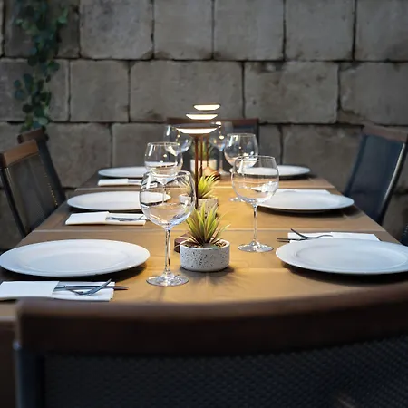 Peristil Hotel