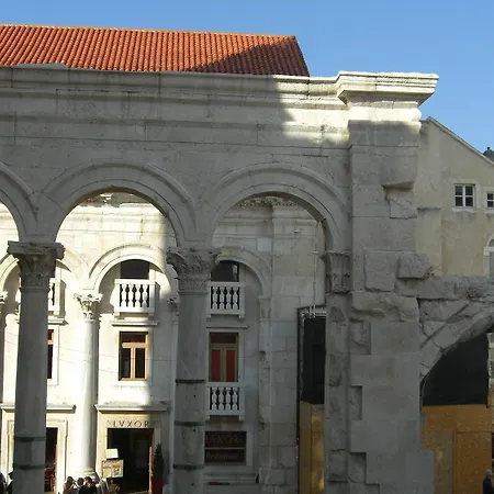 Hotel Peristil Split