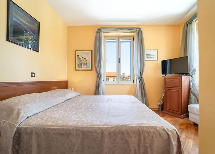 Peristil Hotel Split