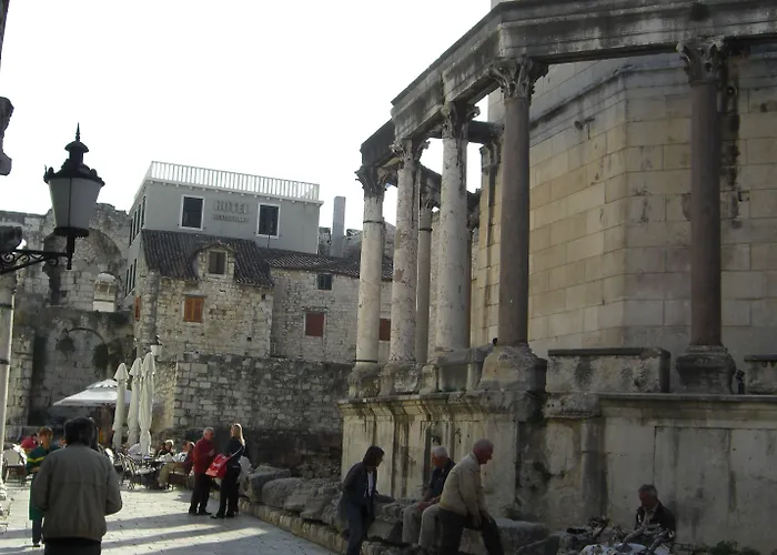 ペリスティル 3*